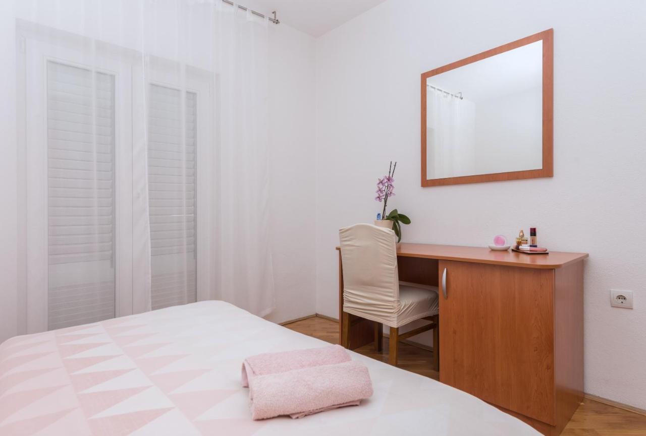 Skiljini Dvori - Apartman Makarska Kültér fotó
