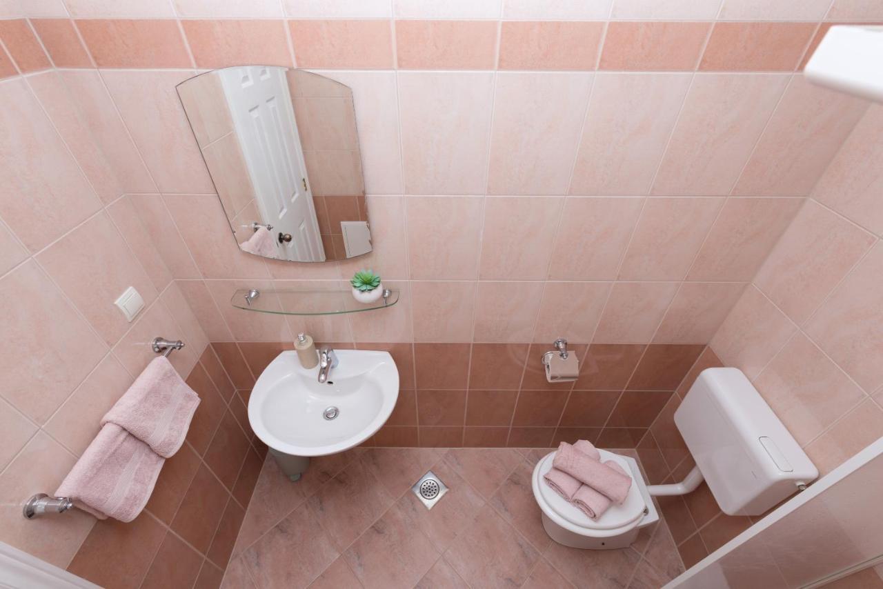 Skiljini Dvori - Apartman Makarska Kültér fotó